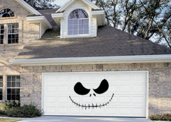 Halloween garage door decoration - Jack Skellington